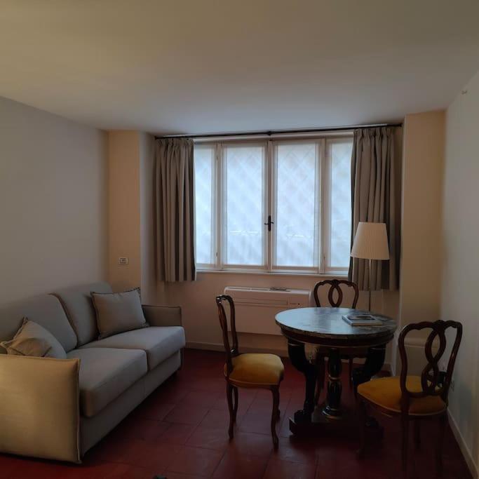 Discover The Pantheon From The Berardi Studio Flat Exteriör bild